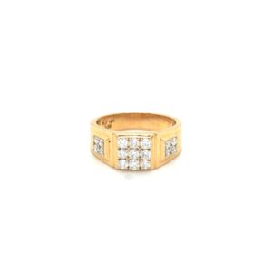 18K Yellow Gold Diamond Men's Ring for Distinctive Style