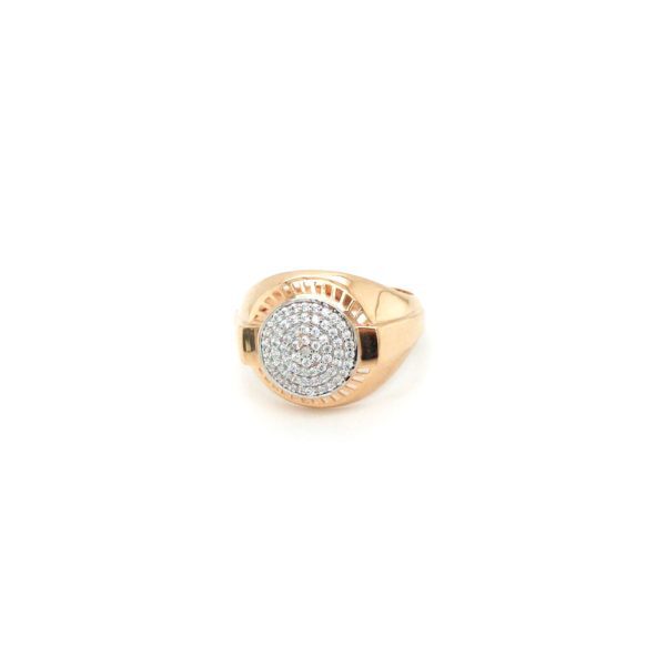18KT Gold Diamond Ring: Captivating Round Shape| Pachchigar Jewellers