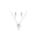 18K Diamond Pendant Set with Elegant Design