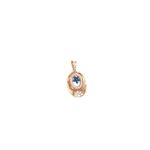 18KT Rose Gold Indo-Italian Oval Shape Pendant Set