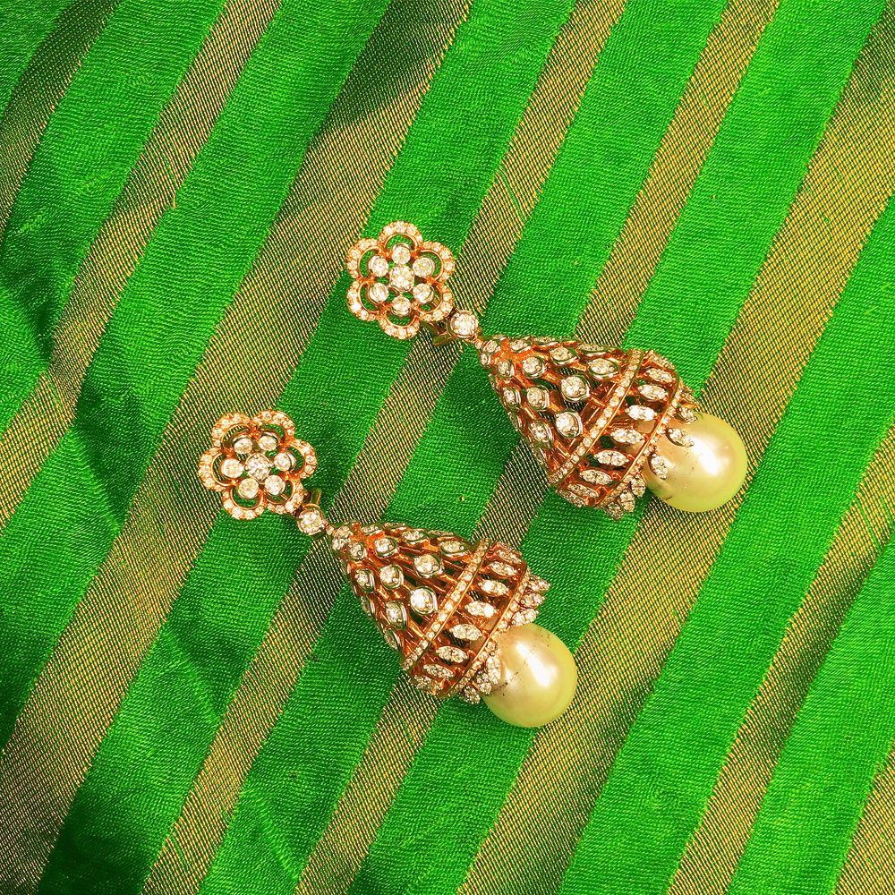 Share 201+ jhumka earrings gold super hot
