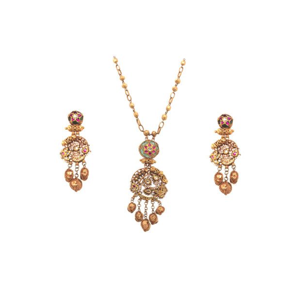 Intricately Detailed Antique 22KT Gold Necklace And Earrings