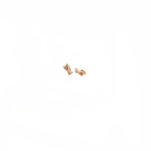Minimalist Everyday Earrings in 18K Gold – Chic & Comfortable
