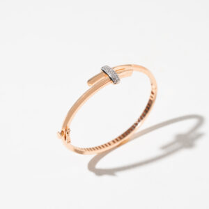 18K Rose Gold Diamond-Studded Minimal Bracelet
